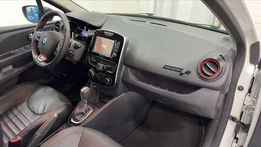 Renault Clio 1.6 Turbo 220 EDC6 - RS Trophy – 2016 – 90500 km – Essence – Boîte Automatique — photo 13