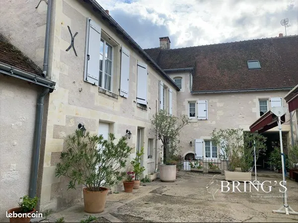Maison 10 pièces 400 m²