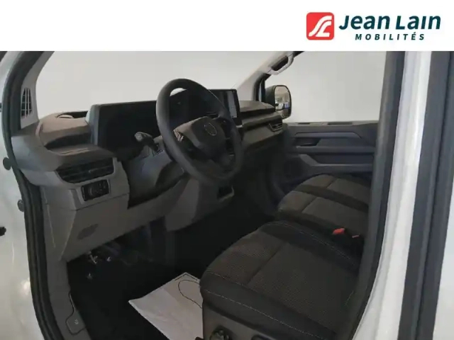 Volkswagen Transporter van l1h1 2.0 tdi 150 bva8 — photo 11