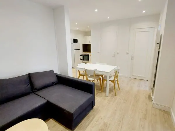 Loue 2 chambres calmes pour étudiants, disponibles immédiatement
