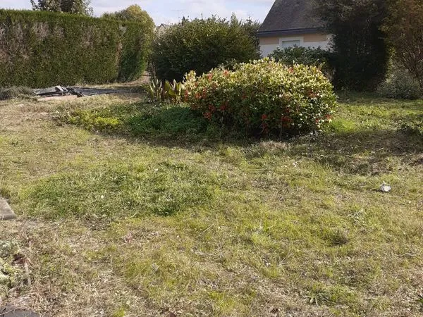 Vends terrain constructible viabilisé