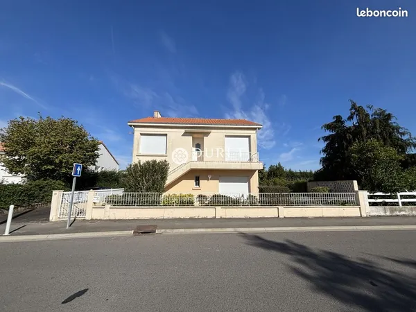 Maison 5 pièces 122 m²