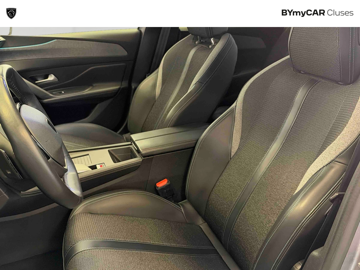 Peugeot 308 PureTech 130ch S&amp;S EAT8 — photo 11