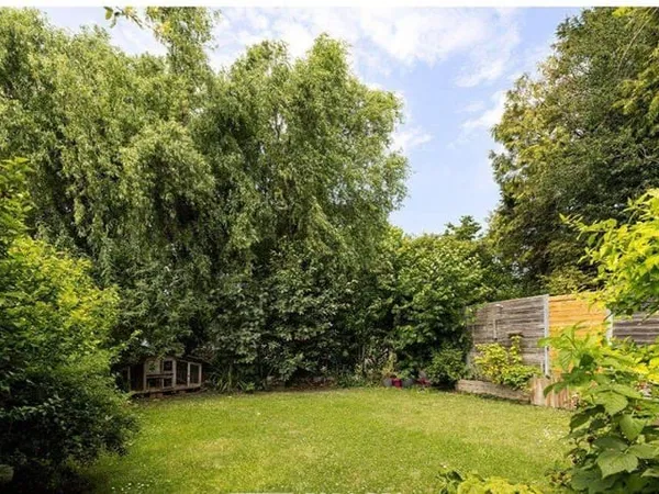 Maison 10 pièces 215 m²