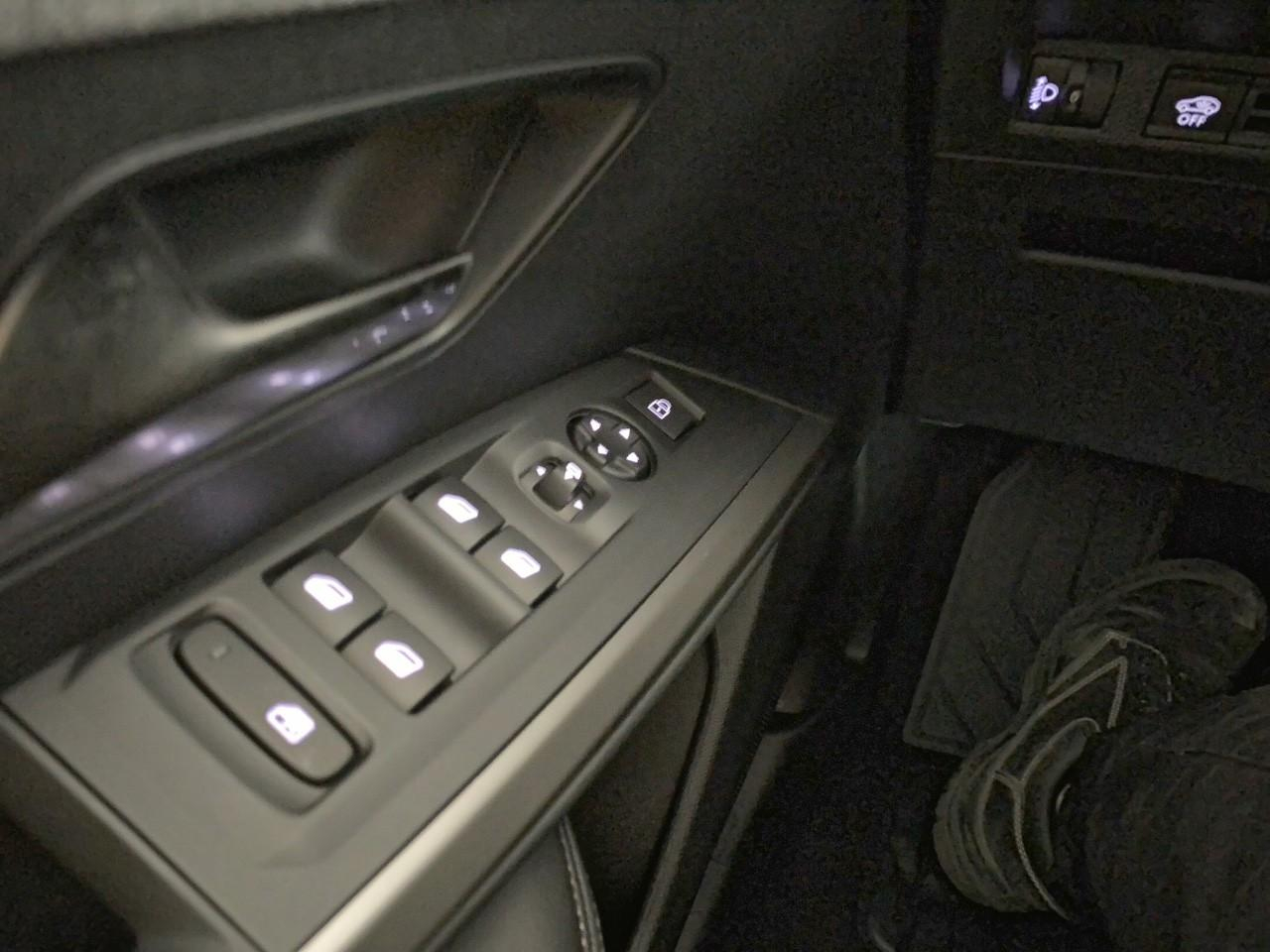 Peugeot 5008 hybrid 145 ch e-dcs6 allure — photo 20