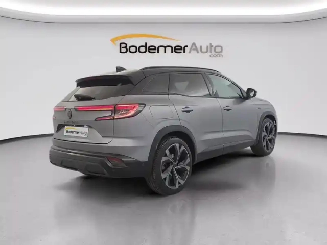 Renault Austral mild hybrid 160 auto — photo 374