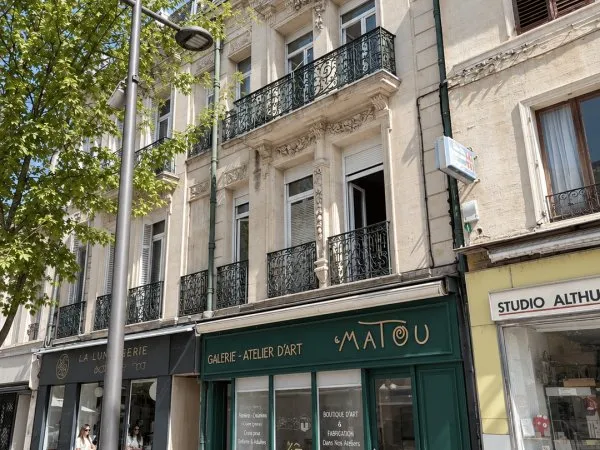 Local commercial 70 m²