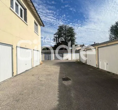 Parking 12 m²