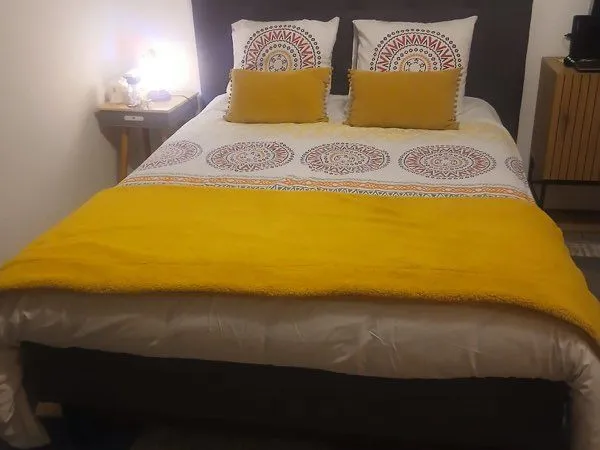 Location chambre dans une grande maison