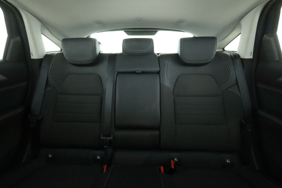 Renault Arkana 1.6 E-Tech Intens — photo 14