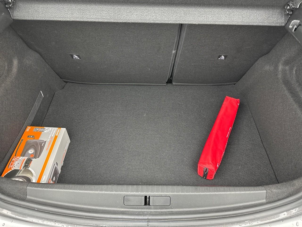 Peugeot 208 puretech 100 s&s bvm6 style — photo 6