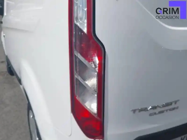 Ford Transit custom fourgon 320 l1h1 2.0 ecoblue 130 bva — photo 19