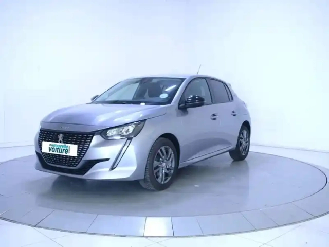 Peugeot 208 puretech 100 s&amp;s eat8