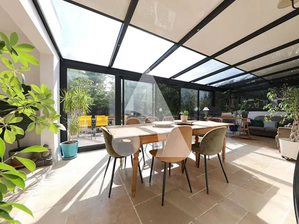 Maison 5 pièces 189 m²