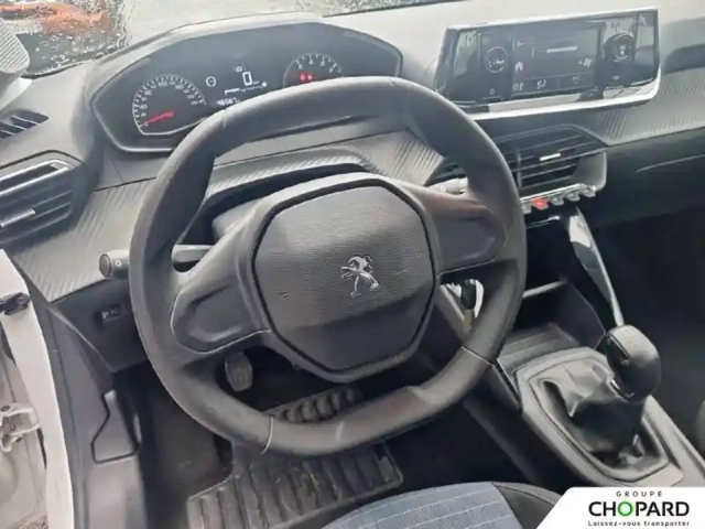 Peugeot 208 puretech 75 s&amp;s bvm5 — photo 17