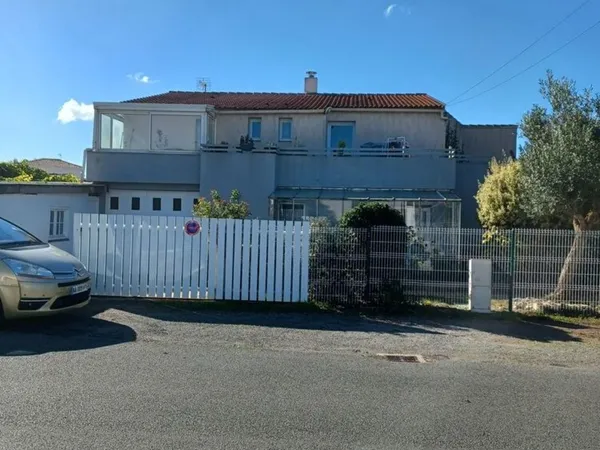 l'année appartement meublé Olonne