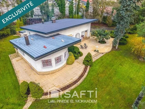 Maison 5 pièces 160 m²