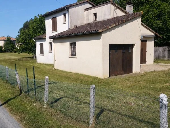 Maison individuelle 89m2 avec jardin clôturé et entretenu de 1760 m2