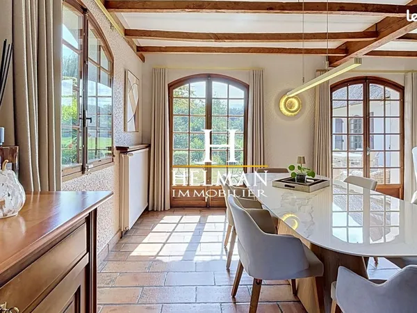 Maison 7 pièces 182 m²