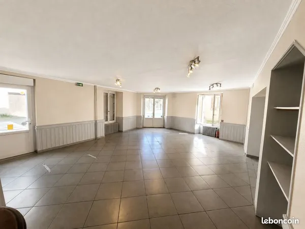 Local commercial 110m2