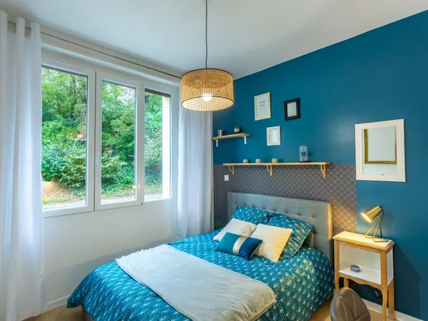 Loue chambre en colocation dans maison