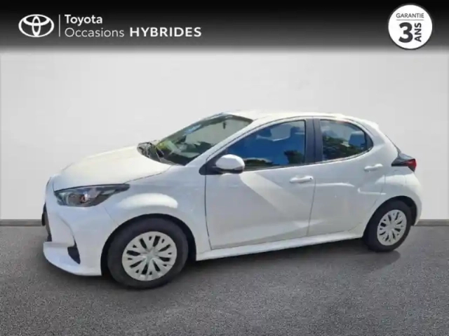 Toyota Yaris 116h dynamic 5p my22