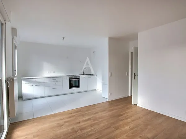 APPARTEMENT AUBERVILLIERS 4 PIECES 78m2