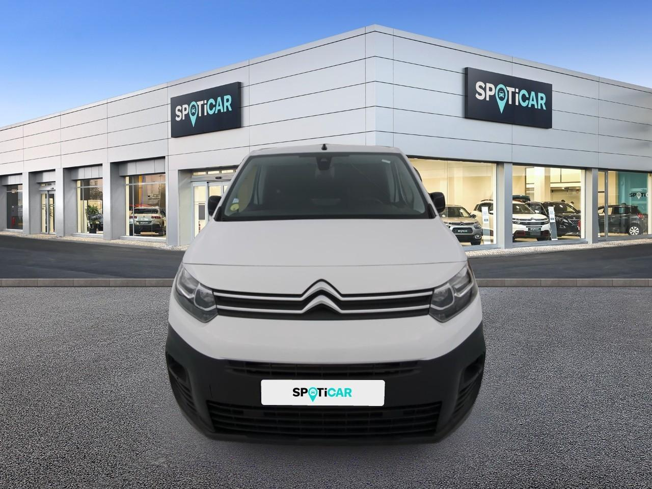 Citroën Berlingo van m 650 bluehdi 130 s&s eat8 driver — photo 2