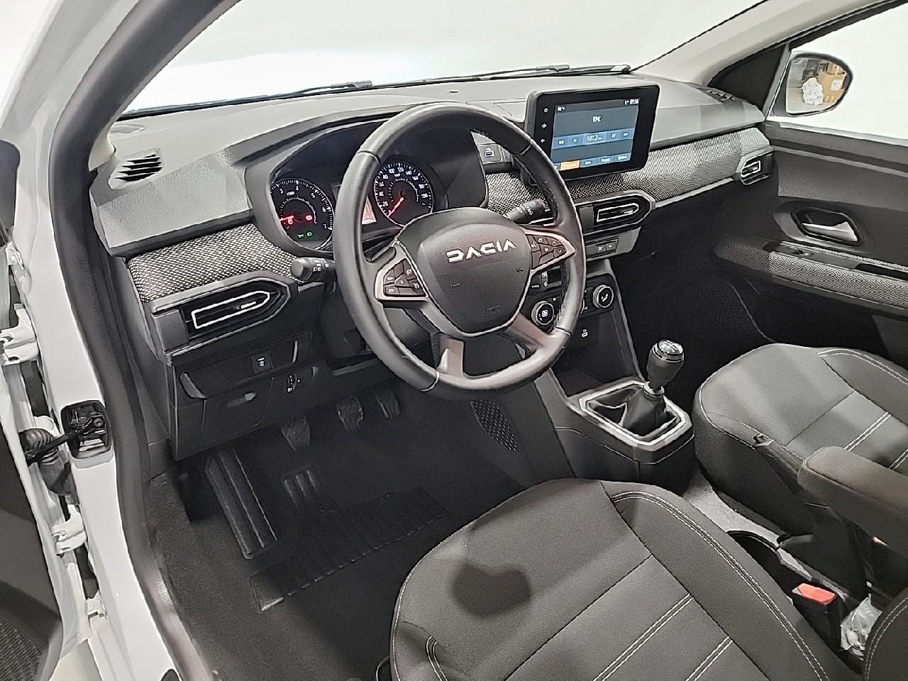 Dacia Sandero tce 90 gsr2 journey — photo 12