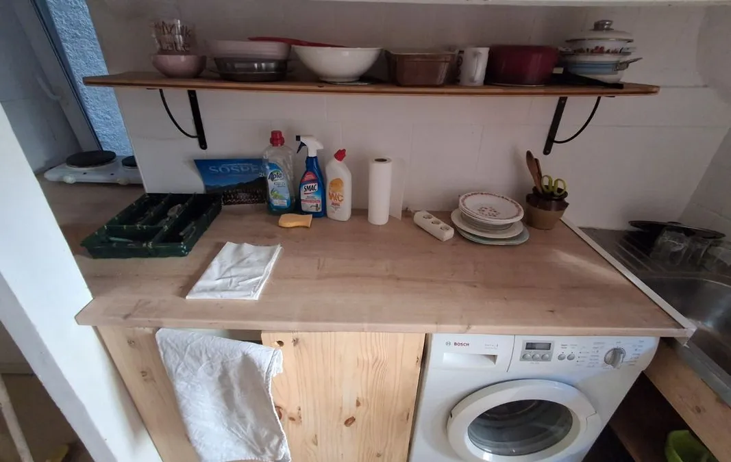 Photo 1