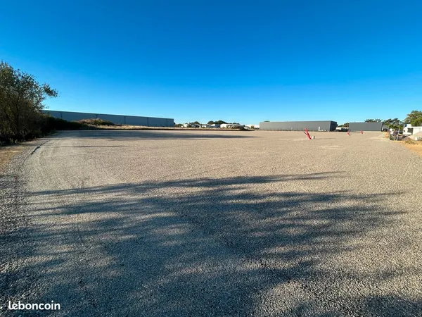 Location terrain grande parcelle divisible