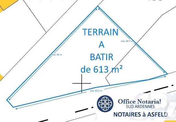 Terrain 613 m²