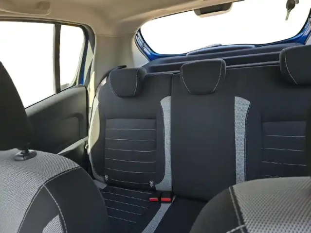 Dacia Sandero 0.9 tce 90ch stepway — photo 15