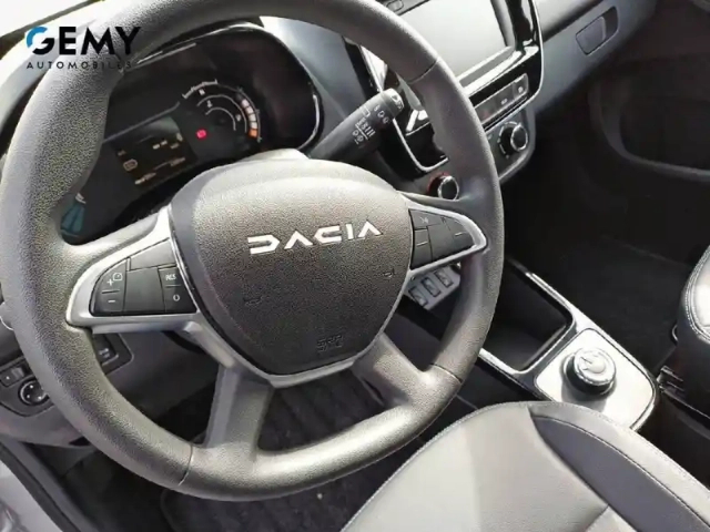 Dacia Spring — photo 13