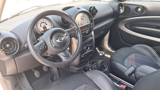 Mini Paceman 1.6 Cooper 122 - Chili – 2014 – 62459 km – Essence – Boîte Manuelle — photo 24