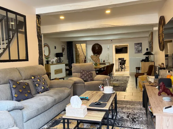 Maison de ville 10 pièces 362 m²