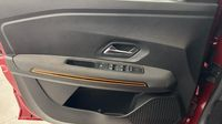 Dacia Sandero 1.0 TCe 90ch Stepway Confort -22 — photo 29