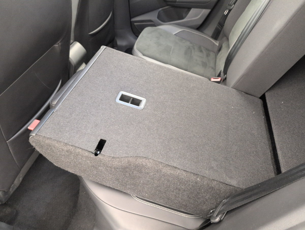 Volkswagen Polo — photo 12