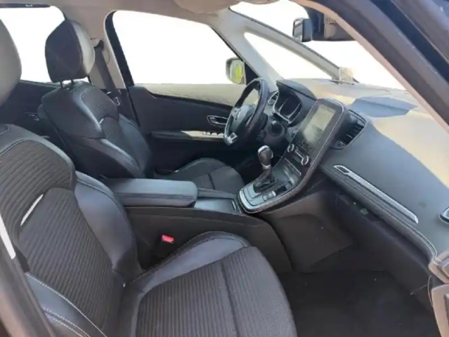 Renault Scenic 1.5 dci 110ch energy intens edc — photo 15