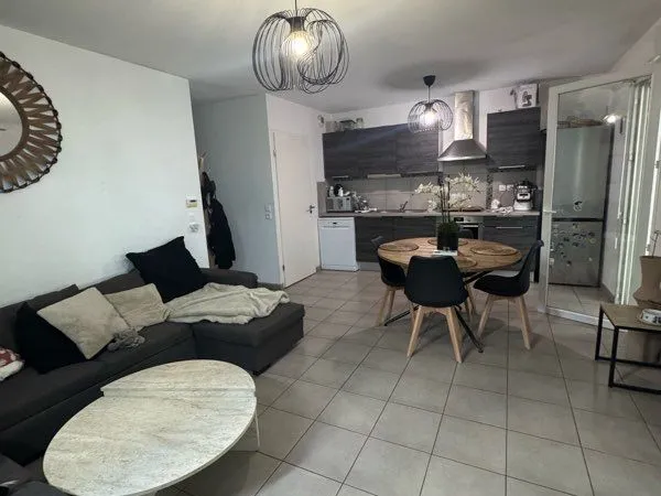 Appartement T3 + loggia