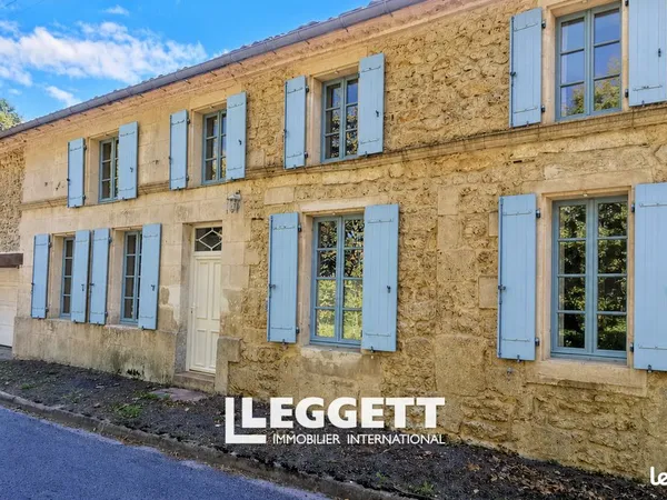 Maison 7 pièces 201 m²