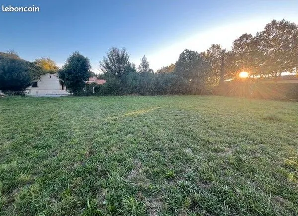 Vente du terrain REVEL