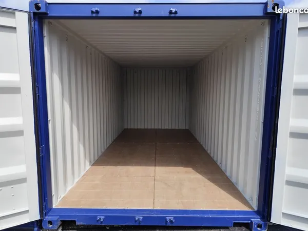 Box à louer / Garde-meuble