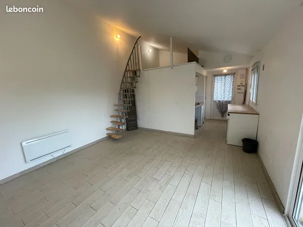 Maison à louer à l'année