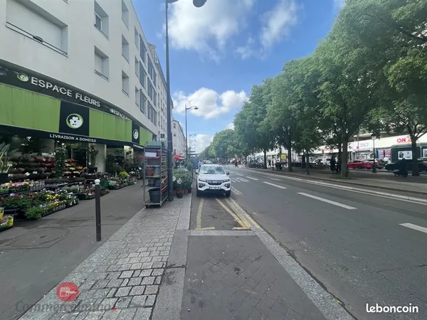 Boutique 60 m² PARIS