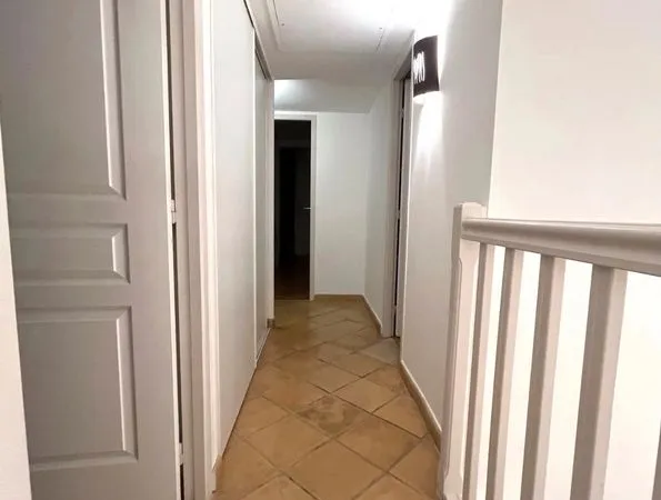 94 m2 duplex 48 cours Mirabeau