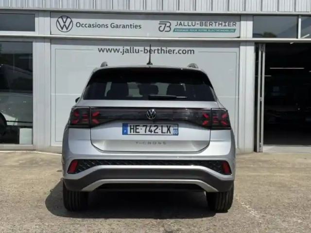 Volkswagen T-Cross 1.0 tsi 116ch r-line edition dsg7 — photo 6