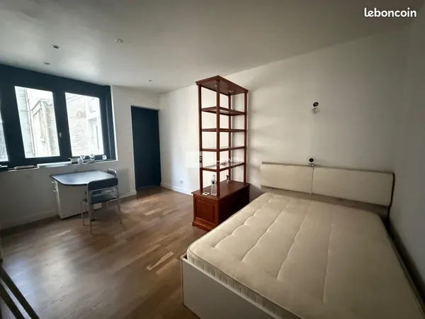 Studio 1 pièce 23 m²