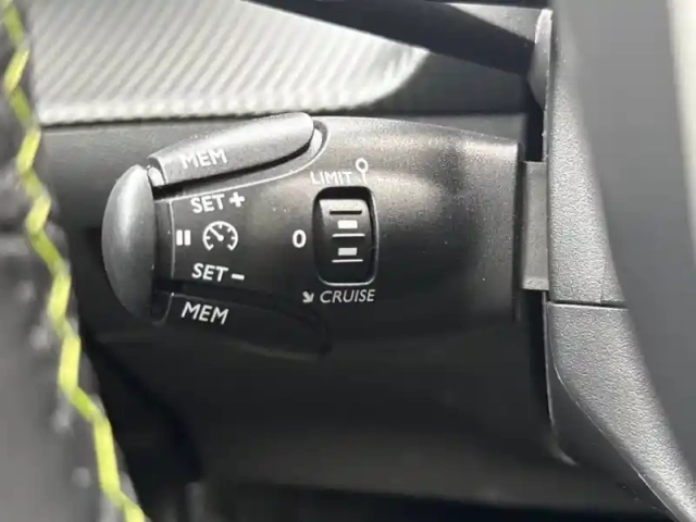 Peugeot 2008 puretech 130 s&amp;s eat8 — photo 50