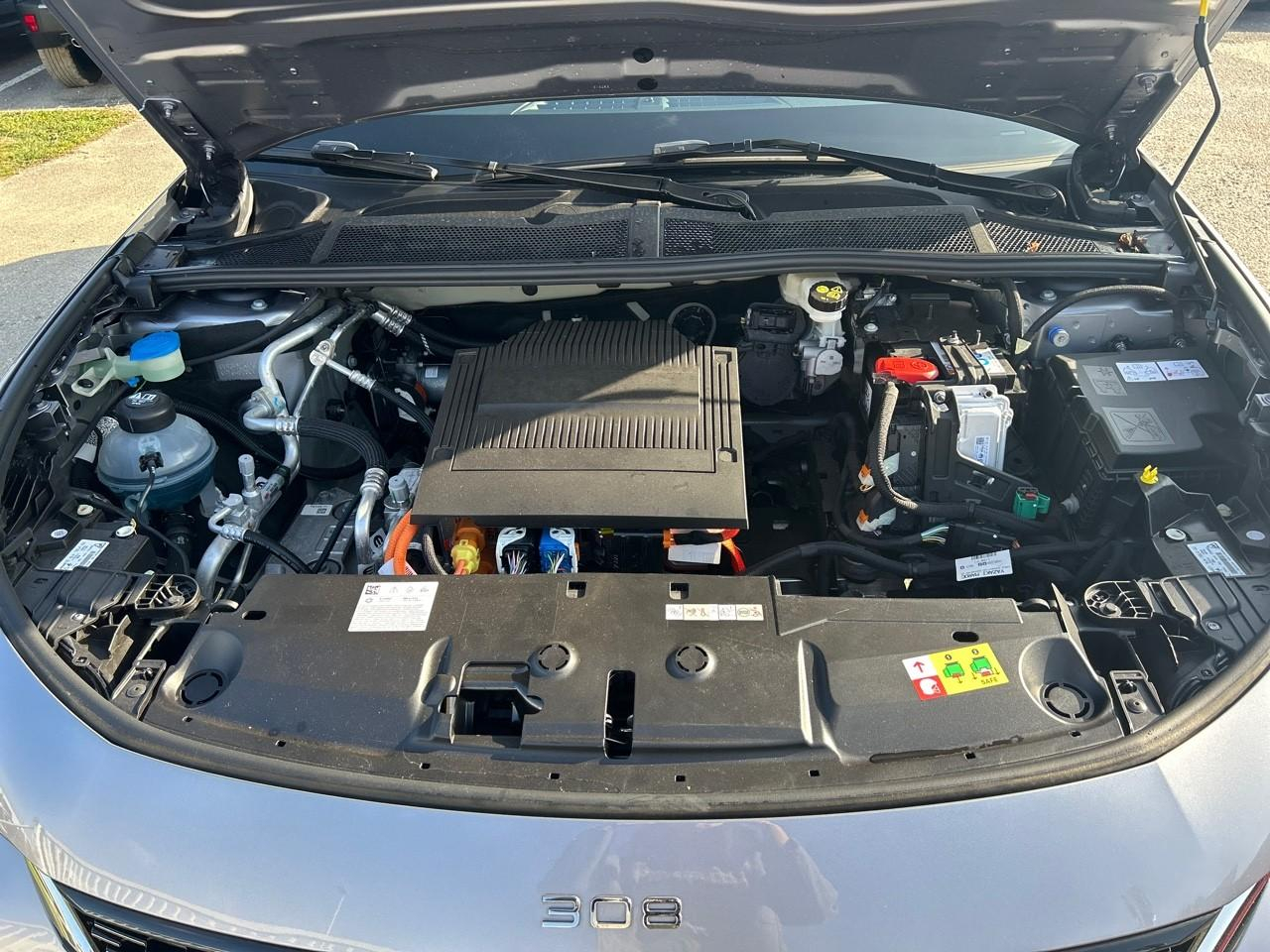 Peugeot 308 e-308 156ch batterie 54 kwh gt — photo 19